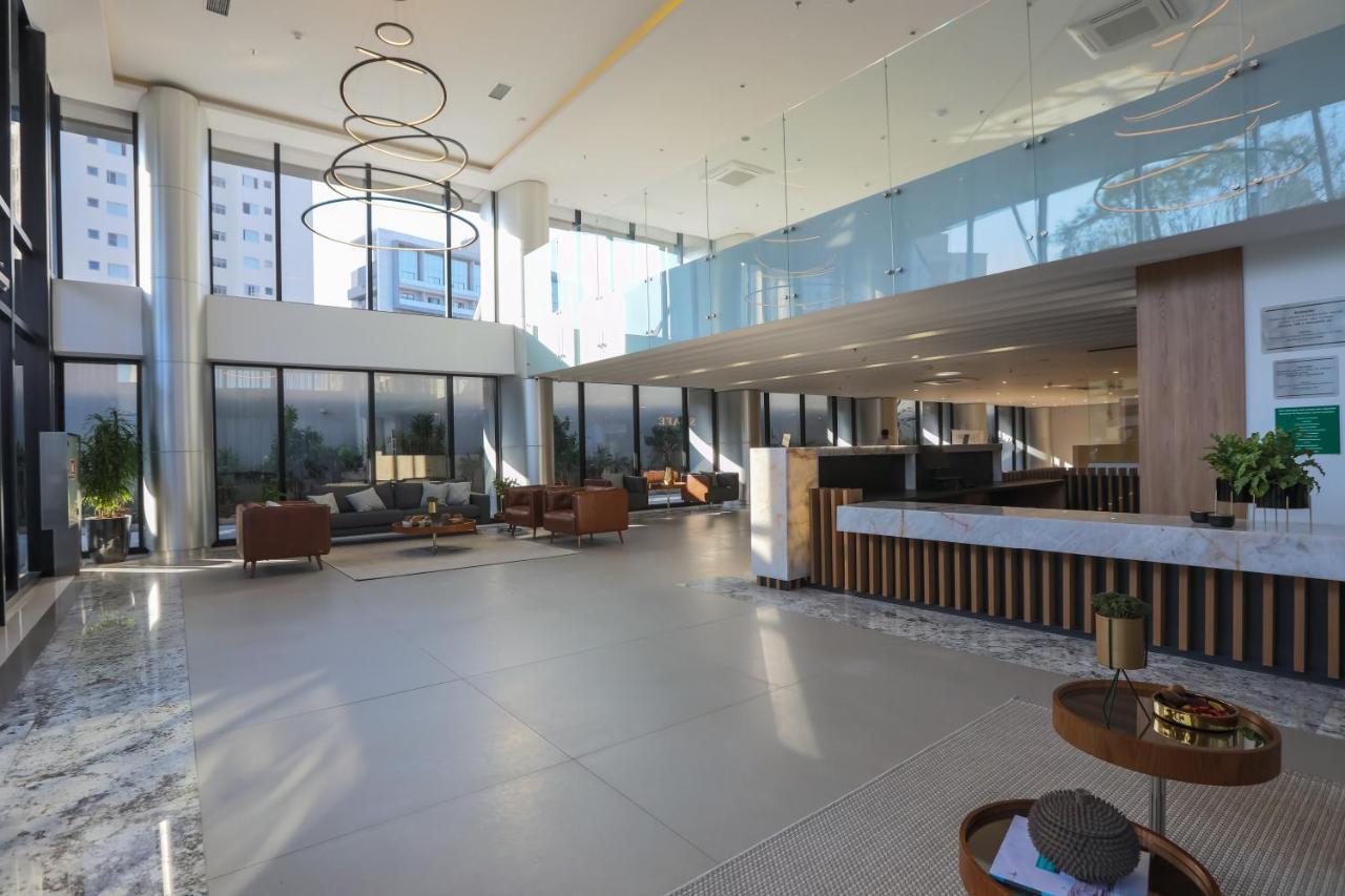 Ramada Hotel & Suites אוססקו מראה חיצוני תמונה